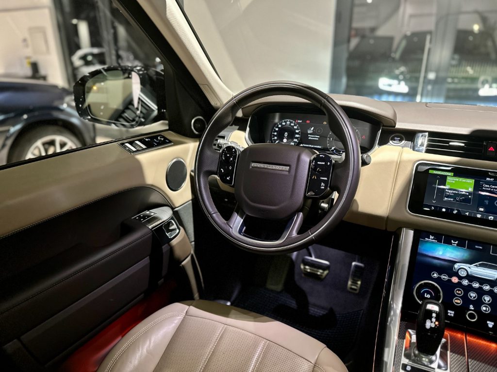 LAND ROVER Range Rover Sport 3.0D l6 350cv HSE Dynamic - Solo 9.300 km - 60