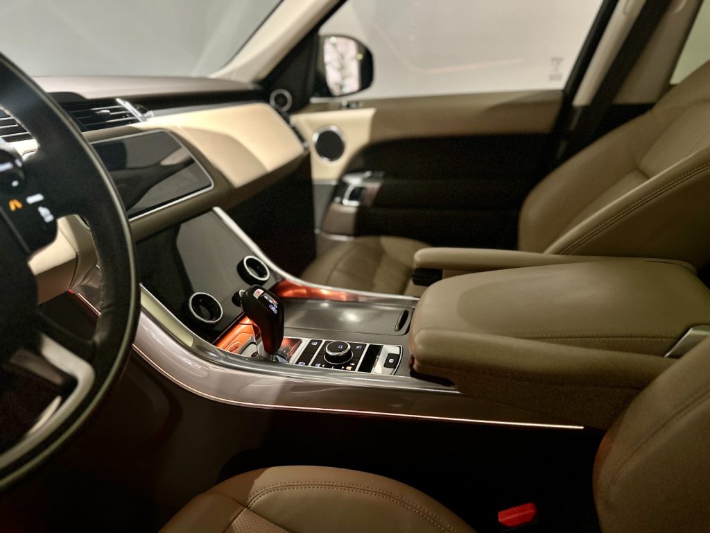 LAND ROVER Range Rover Sport 3.0D l6 350cv HSE Dynamic - Solo 9.300 km - 62