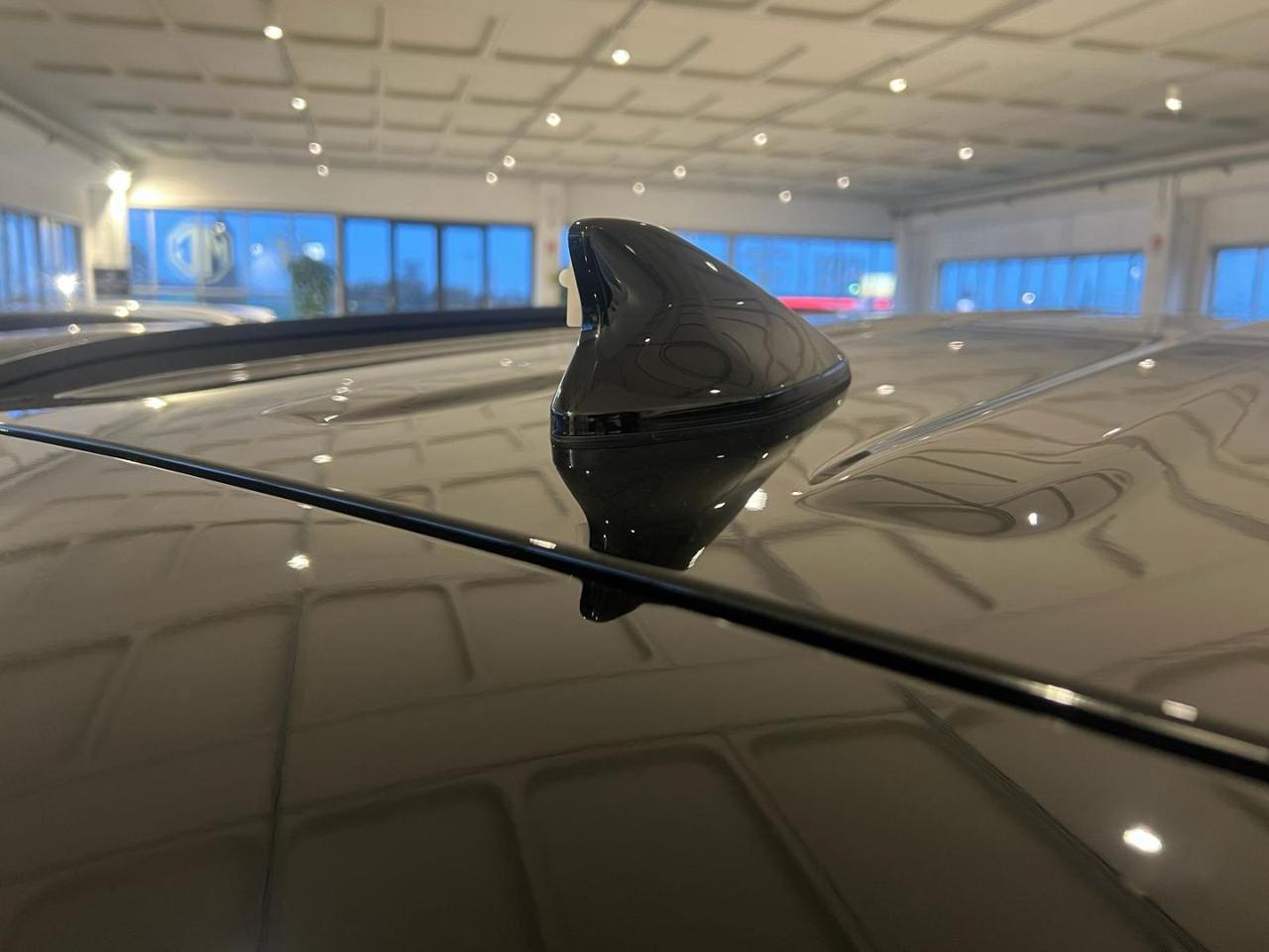 HYUNDAI Tucson 1.6 HEV aut.Exellence - tetto