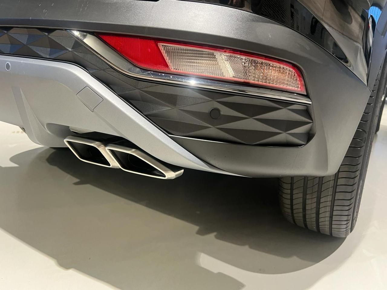 HYUNDAI Tucson 1.6 HEV aut.Exellence - sportelli-interni