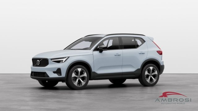 VOLVO XC40 B3 Mild hybrid Benzina Plus Dark 