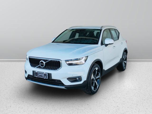 VOLVO XC40 -  2.0 d3 Momentum geartronic 