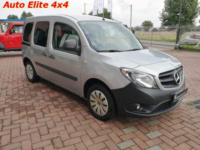 MERCEDES-BENZ Citan 1.5 111 CDI S&S Tourer Select. IVA ESPOSTA!! 