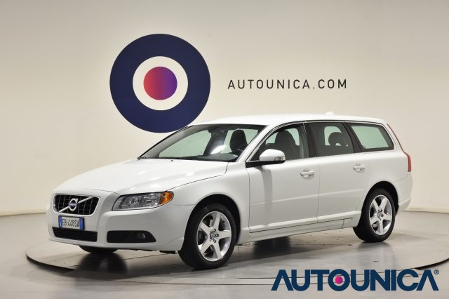 VOLVO V70 2.4 D5 GEARTRONIC KINETIC Usato