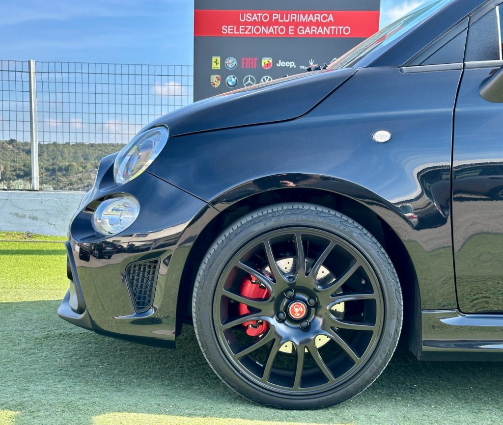 ABARTH 595 1.4 Turbo T-Jet 160cv Pista 70°anniversario - 32