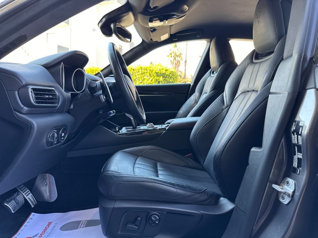 MASERATI Levante V6 Diesel Q4 250cv GranSport - 6