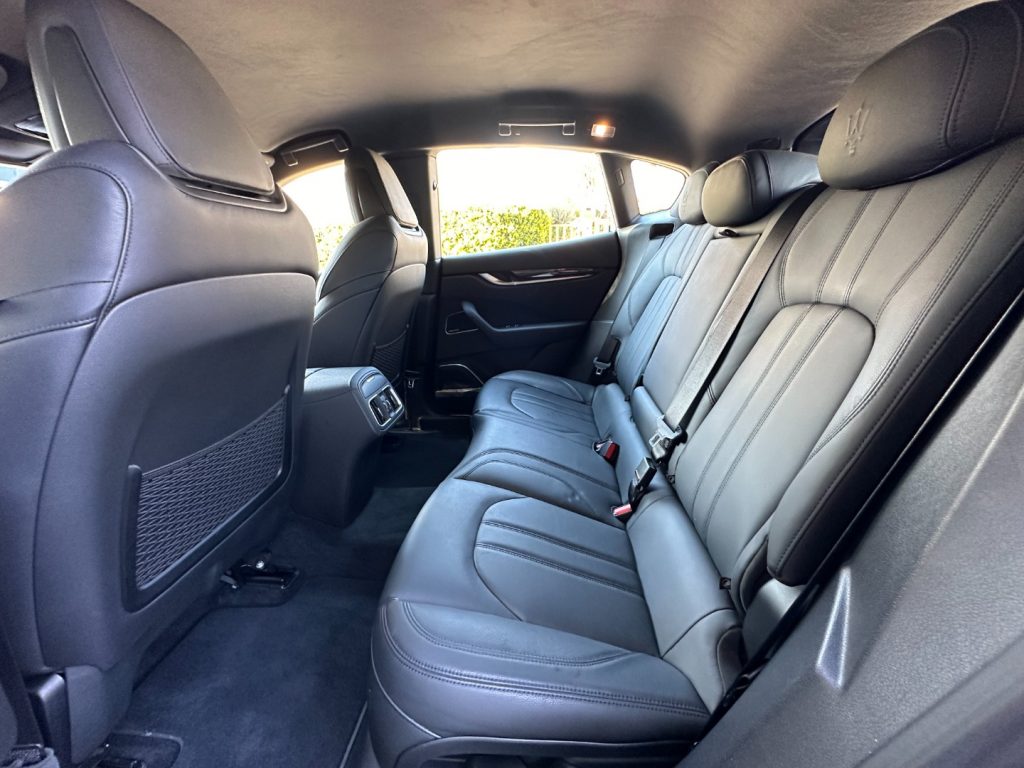 MASERATI Levante V6 Diesel Q4 250cv GranSport - 11