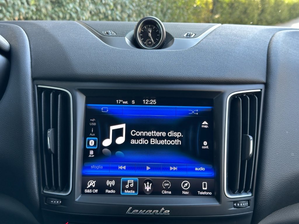 MASERATI Levante V6 Diesel Q4 250cv GranSport - 23