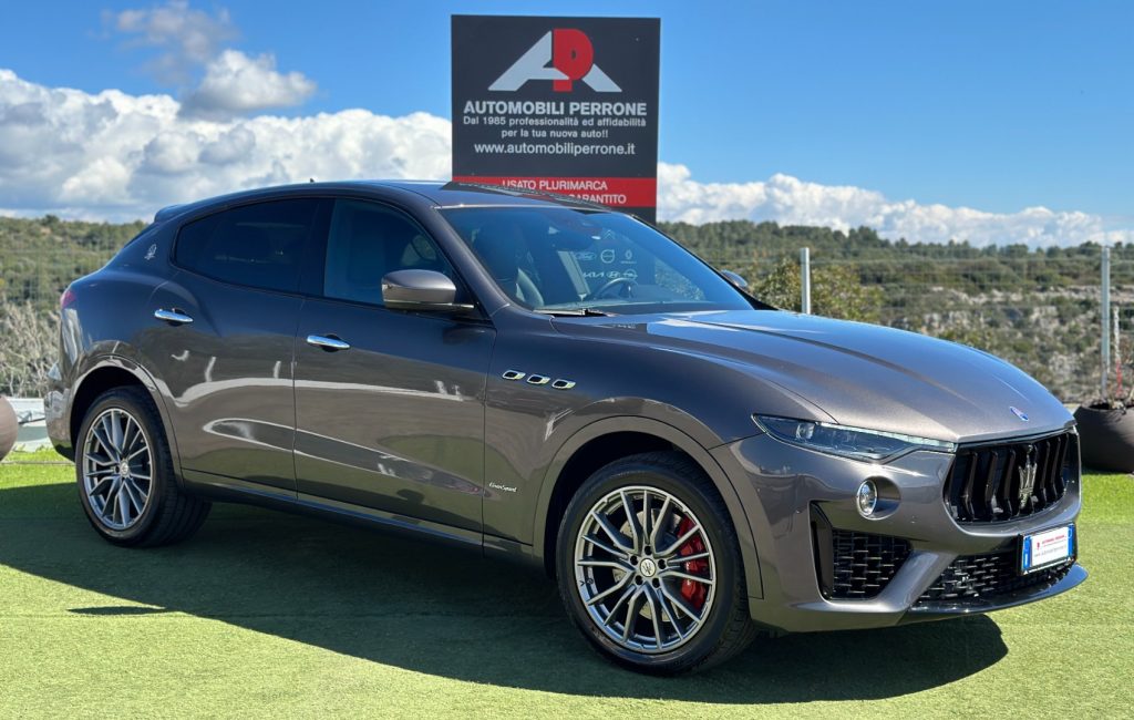 MASERATI Levante V6 Diesel Q4 250cv GranSport - 3