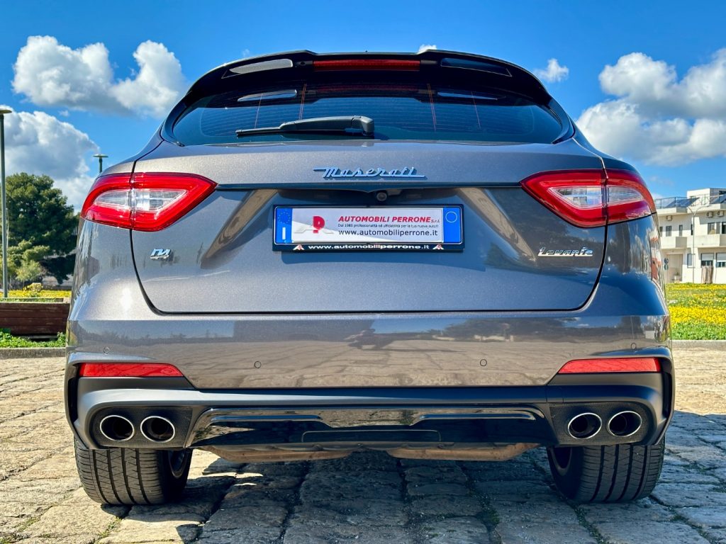 MASERATI Levante V6 Diesel Q4 250cv GranSport - 16