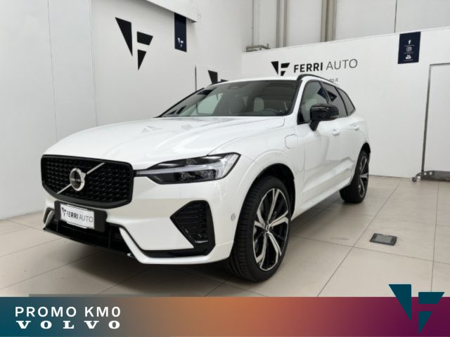 VOLVO XC60 T6 AWD automatico Ultimate Dark 