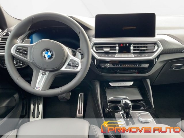 BMW X4 Nero metallizzato