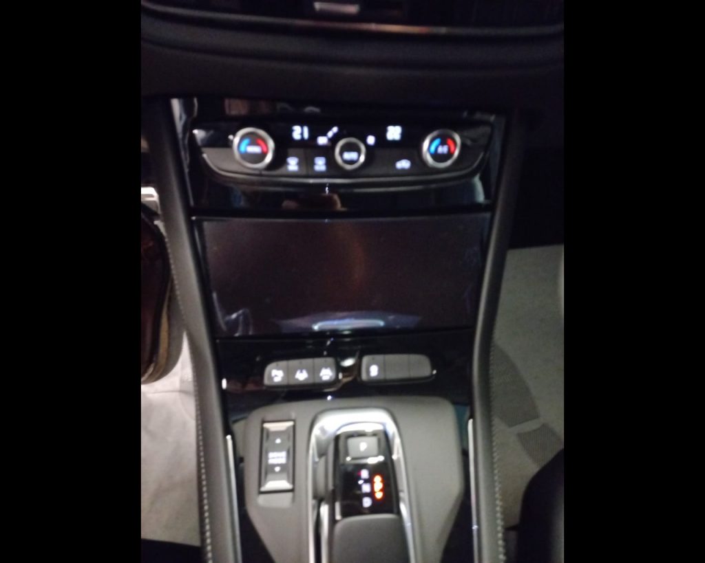 OPEL Grandland 1.5 ecotec Business Elegance s&s 130cv at8 - 11