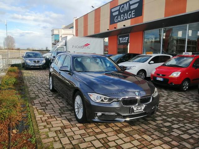 BMW 320 d Touring Luxury automatica 