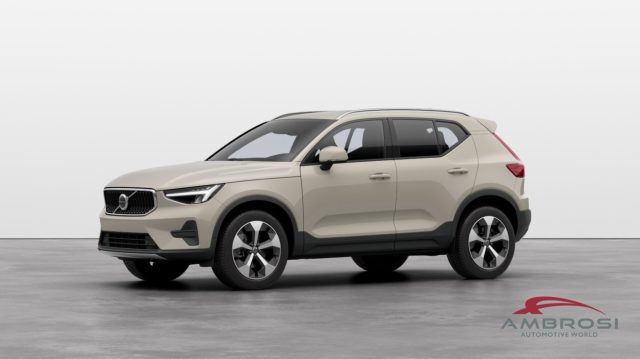 VOLVO XC40 B3 Mild hybrid Benzina Core 