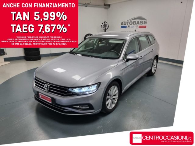 VOLKSWAGEN Passat Variant Argento metallizzato