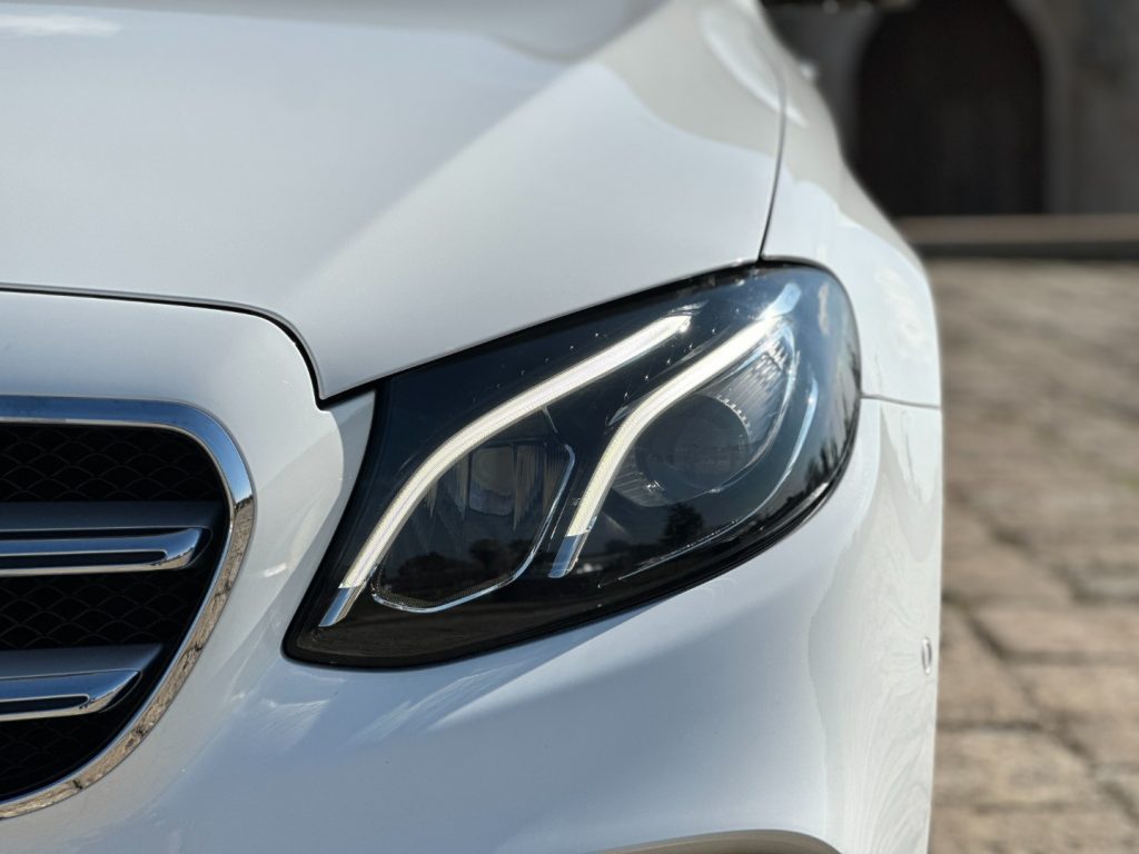 MERCEDES-BENZ E 220 d Auto AMG Premium Plus (Tetto/Led64/Retro/APP) - 18