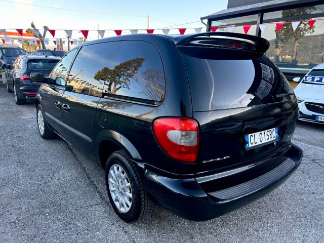 CHRYSLER Voyager  INTROVABILE  2.5 CRD cat SE LUXUURY Usato