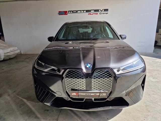 BMW iX Sophisto Grey met. metallized