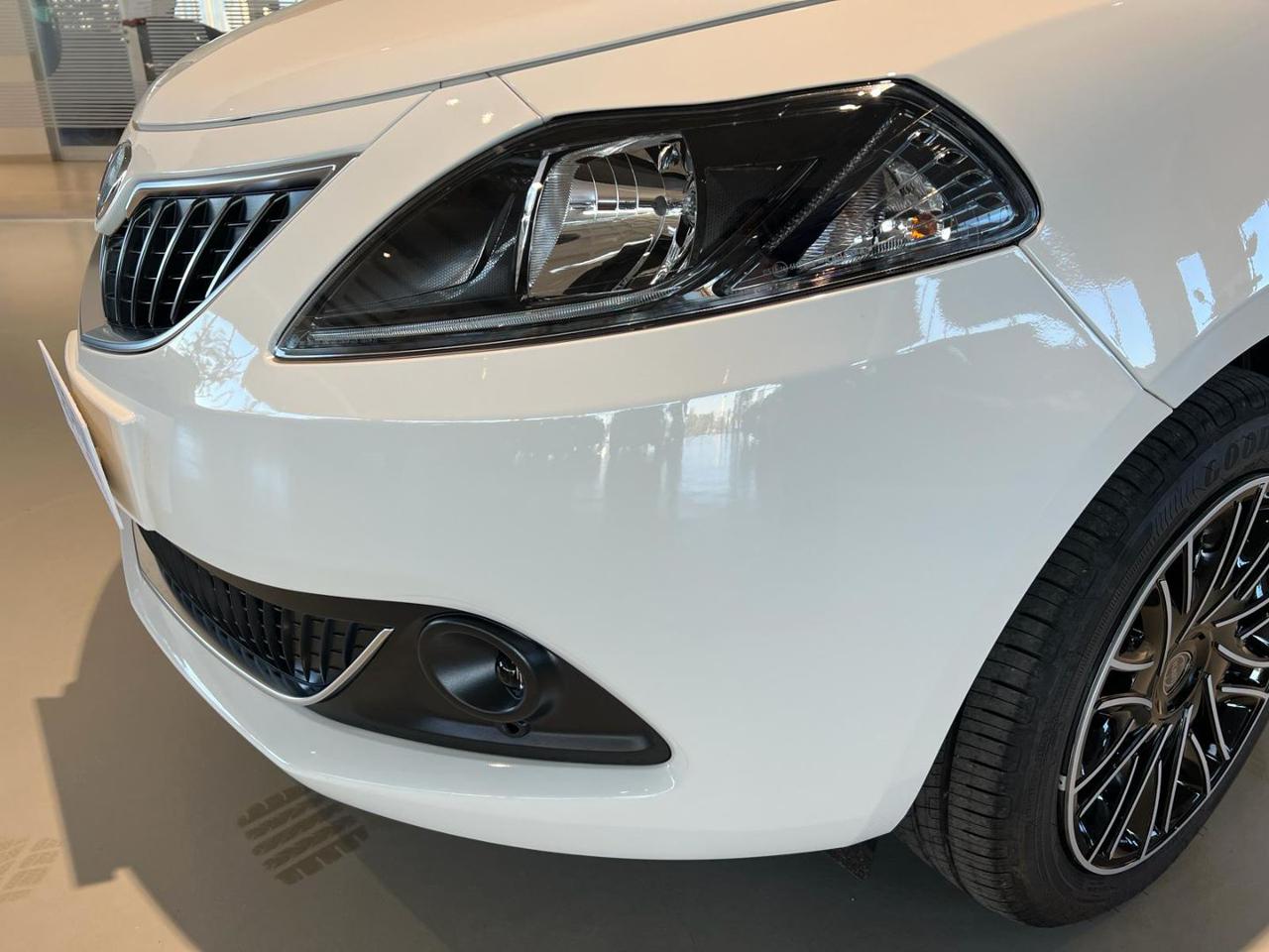 LANCIA Ypsilon 1.0 FireFly 5 porte S&S Hybrid Gold - 18