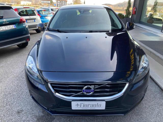 VOLVO V40 D2 Geartronic Kinetic 