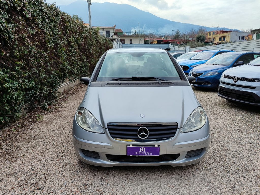 MERCEDES-BENZ A 180 CDI Classic - 2