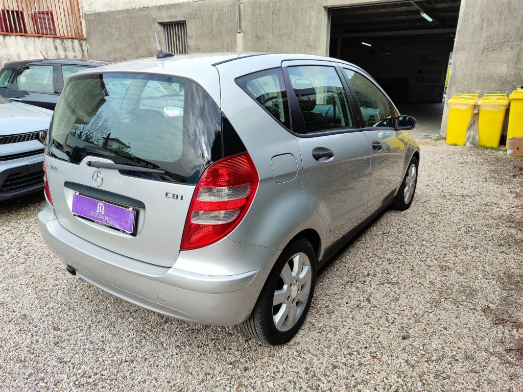 MERCEDES-BENZ A 180 CDI Classic - 4