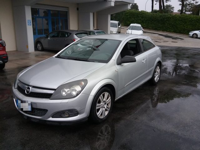 OPEL Astra RECANATI - GTC 1.7 CDTI 101CV 3 porte 