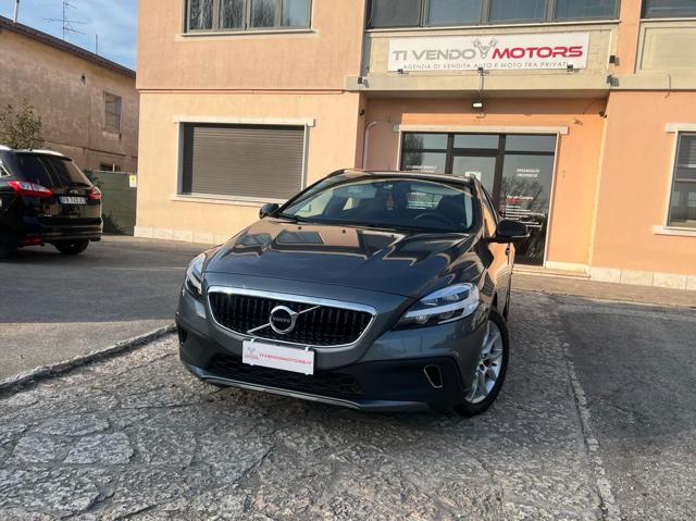 VOLVO V40 Cross Country D2 Business 
