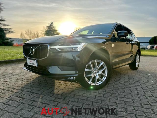 VOLVO XC60 B4 (d) AWD Geartronic Business Plus 