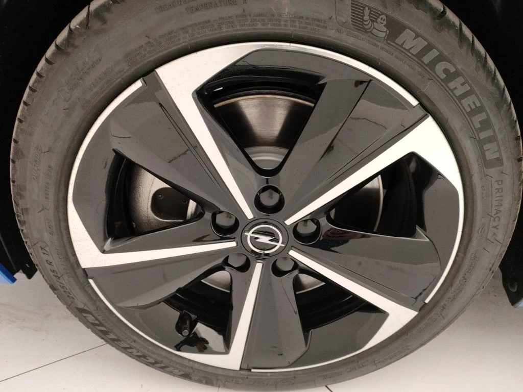 OPEL Astra 1.6 hybrid Elegance s&s 180cv at8 - Grid Foto 9