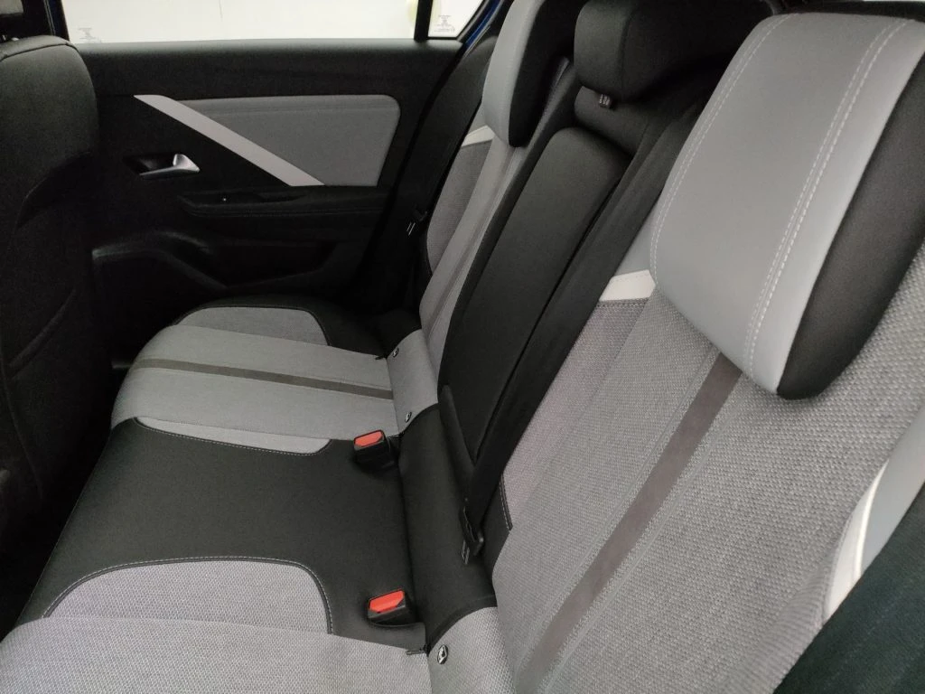 OPEL Astra 1.6 hybrid Elegance s&s 180cv at8 - Grid Foto 28