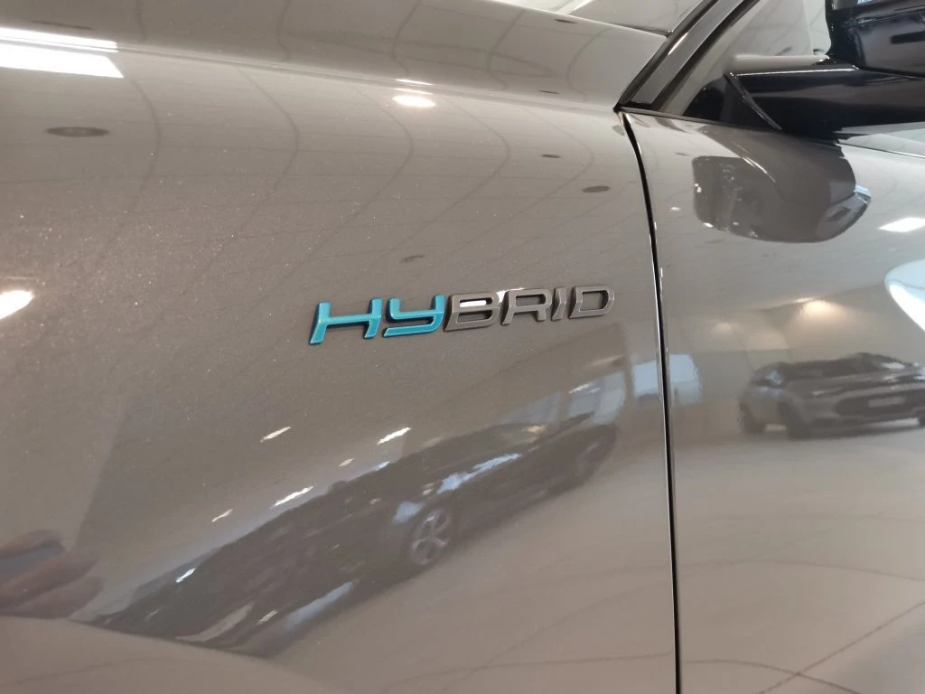 PEUGEOT 508 Nuova  SW - Hybrid 225 e-EAT8 - GT - Grid Foto 22