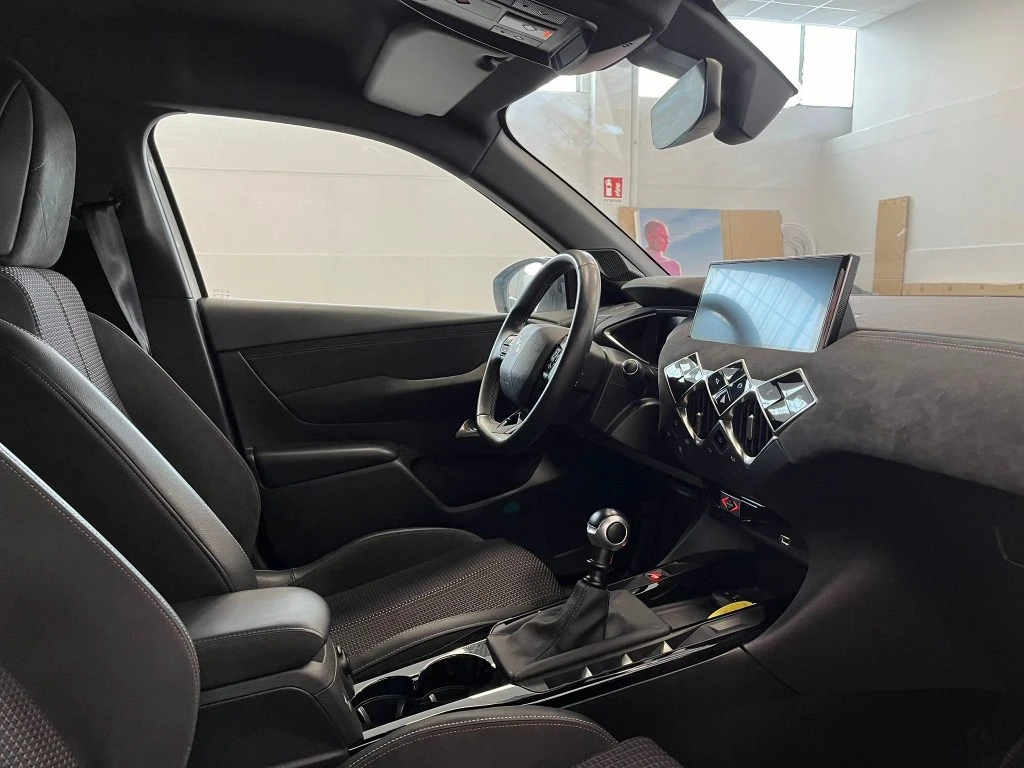 DS AUTOMOBILES DS 3 Crossback DS3 PT100 PerfLine - Grid Foto 8
