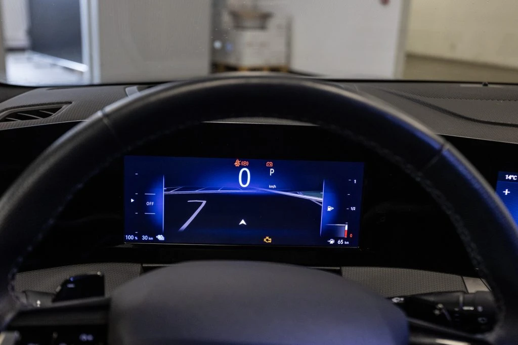 OPEL Astra 1.6 hybrid GS Line 180cv at8 - Grid Foto 14