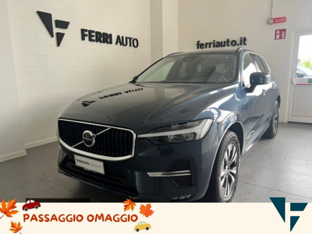 VOLVO XC60 B4 automatico Momentum Pro 