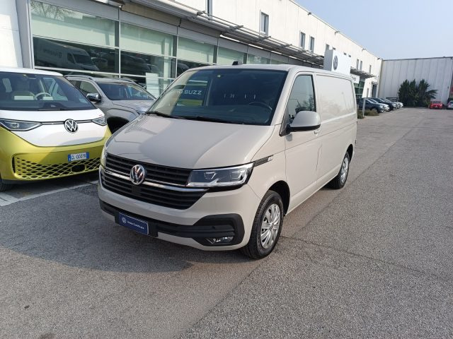 VOLKSWAGEN T6.1 Transporter Grigio pastello