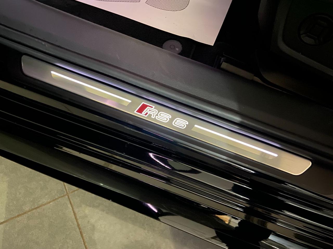 AUDI RS6 Avant 4.0 TFSI V8 quattro tiptronic - 50