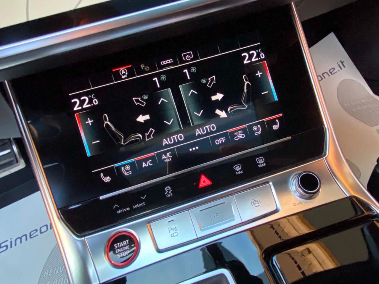 AUDI RS6 Avant 4.0 TFSI V8 quattro tiptronic - 34