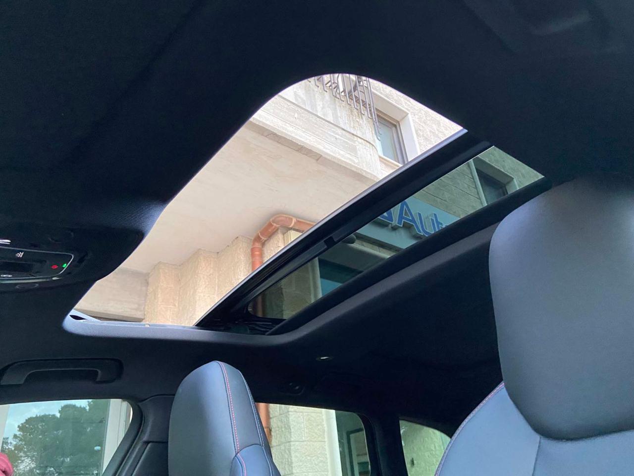 AUDI RS6 Avant 4.0 TFSI V8 quattro tiptronic - 10