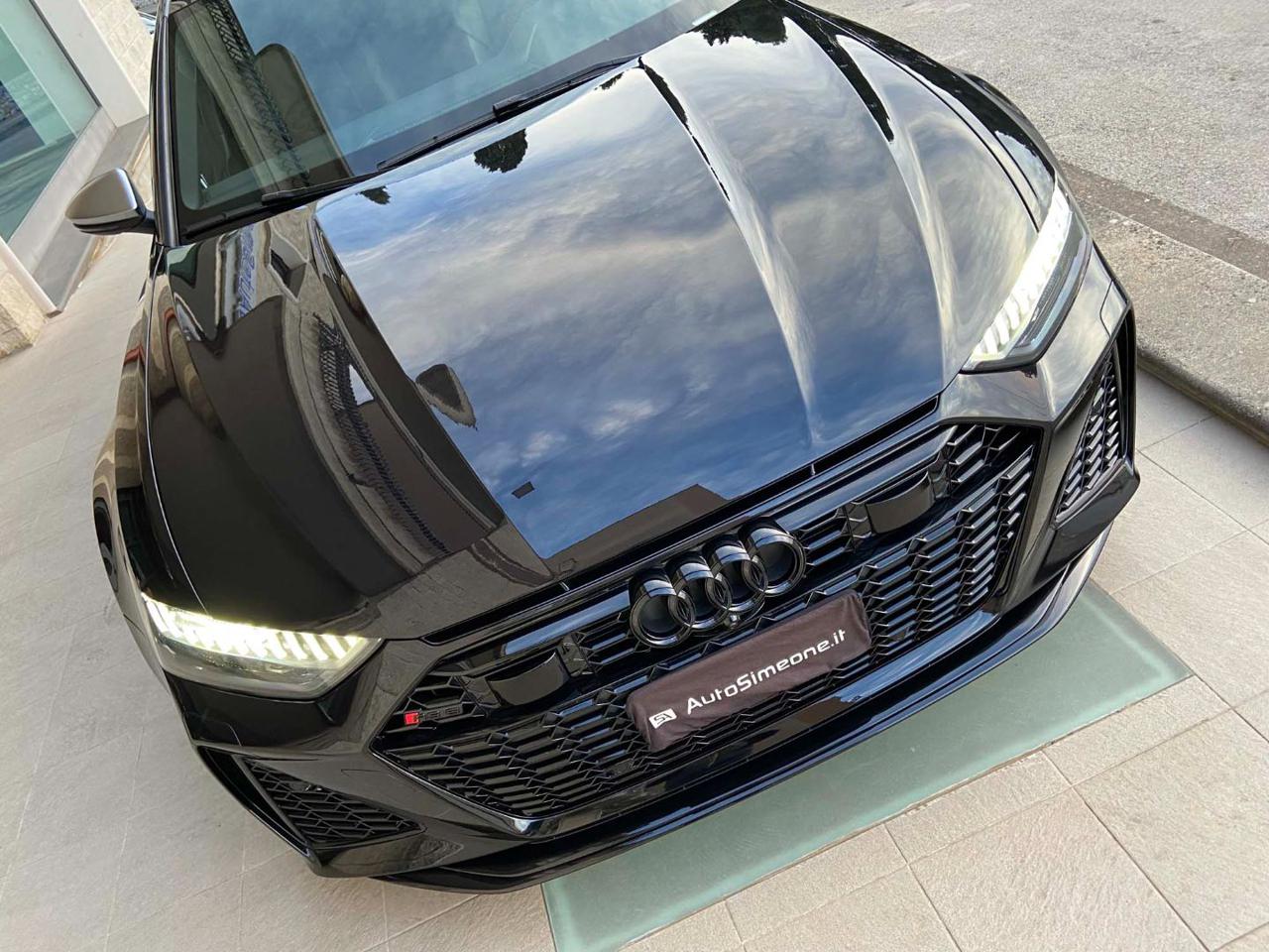 AUDI RS6 Avant 4.0 TFSI V8 quattro tiptronic - 11