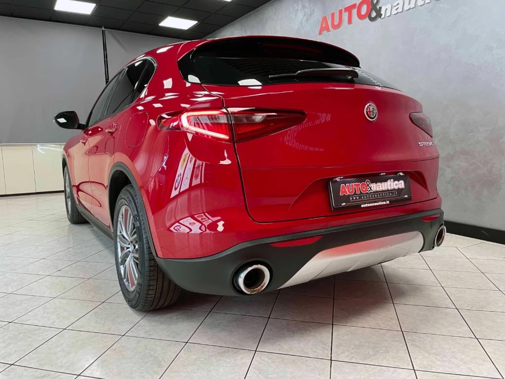ALFA ROMEO Stelvio 2.2 T BUSINESS RWD 160CV AUTO - IVA DEDUCIBILE - 10