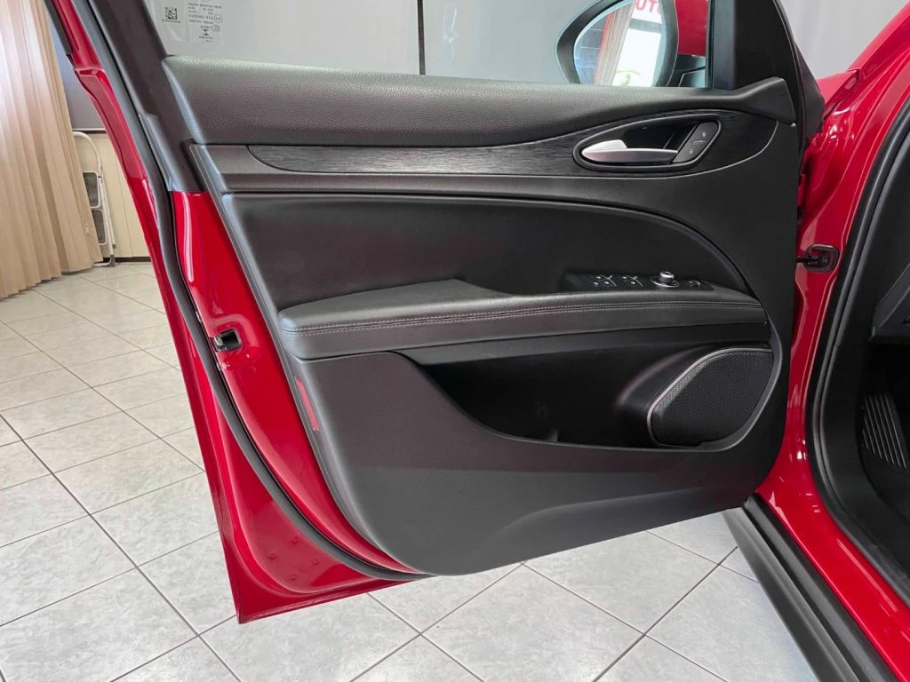 ALFA ROMEO Stelvio 2.2 T BUSINESS RWD 160CV AUTO - IVA DEDUCIBILE - 16
