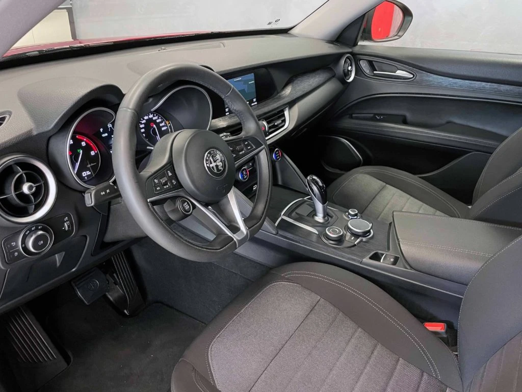 ALFA ROMEO Stelvio 2.2 T BUSINESS RWD 160CV AUTO - IVA DEDUCIBILE - 18