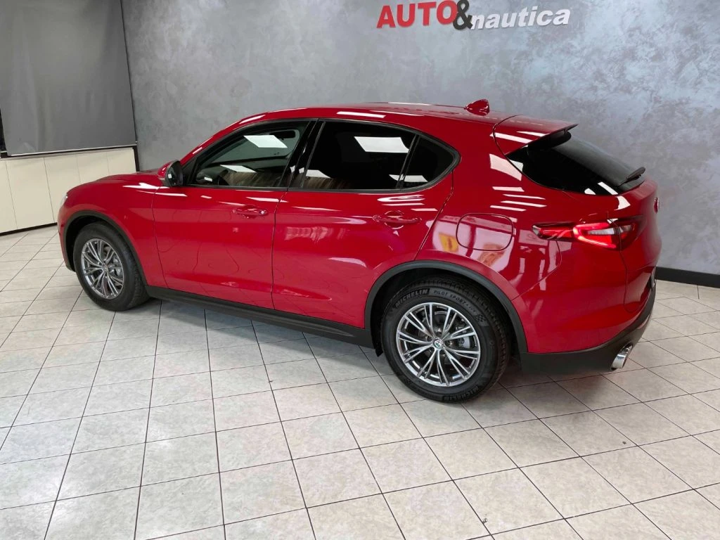 ALFA ROMEO Stelvio 2.2 T BUSINESS RWD 160CV AUTO - IVA DEDUCIBILE - 35