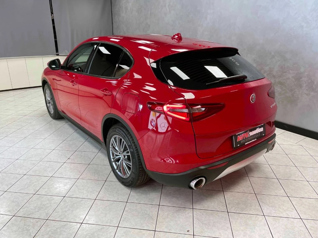 ALFA ROMEO Stelvio 2.2 T BUSINESS RWD 160CV AUTO - IVA DEDUCIBILE - 37