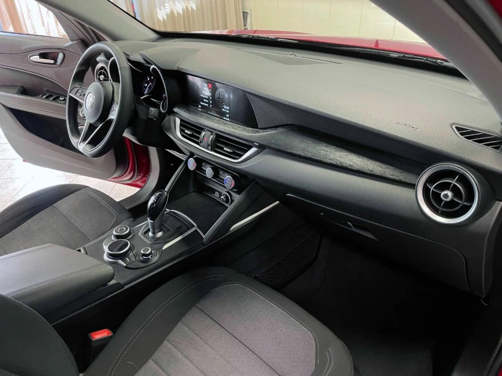 ALFA ROMEO Stelvio 2.2 T BUSINESS RWD 160CV AUTO - IVA DEDUCIBILE - 48