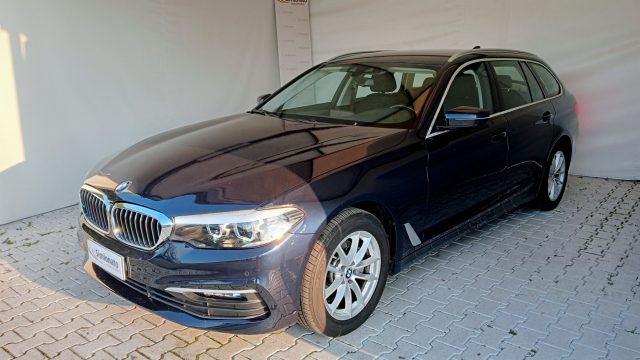 BMW 520 d xDrive Touring Business Usato