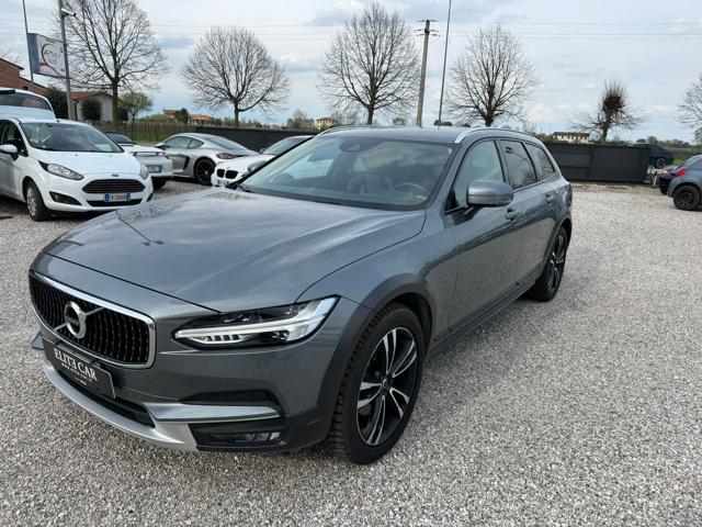 VOLVO V90 Cross Country D4 AWD Geartronic Pro 