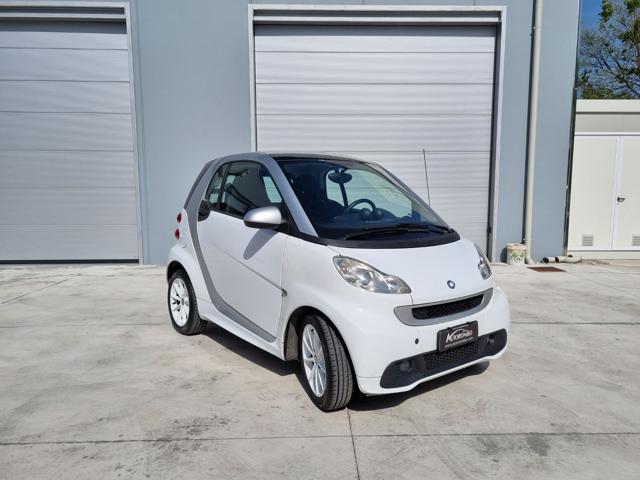 SMART ForTwo 1000 52 kW MHD compact 